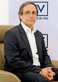 Dr. Claudio Iglesias